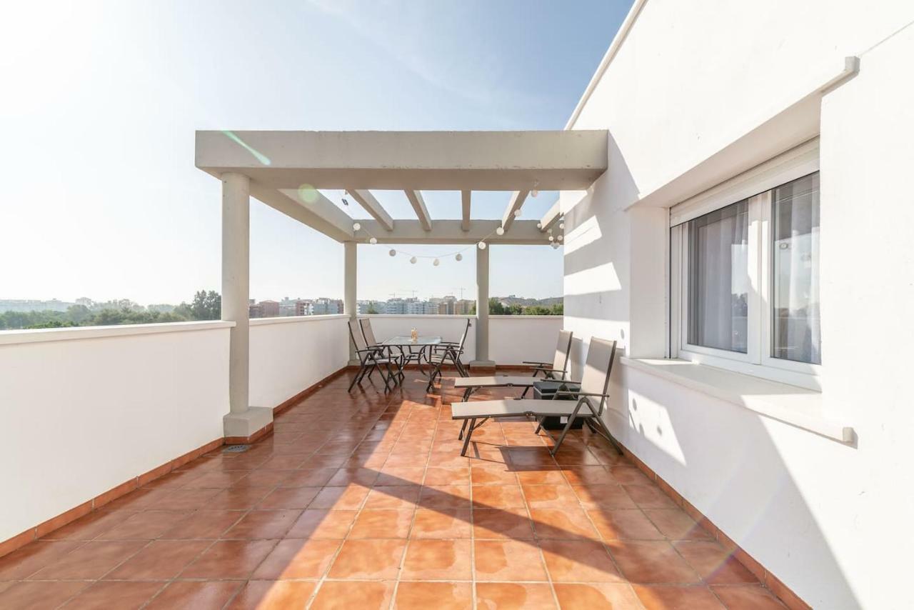 Appartement Recently Decorated 2Bdr Penthouse In Fuengirola Extérieur photo